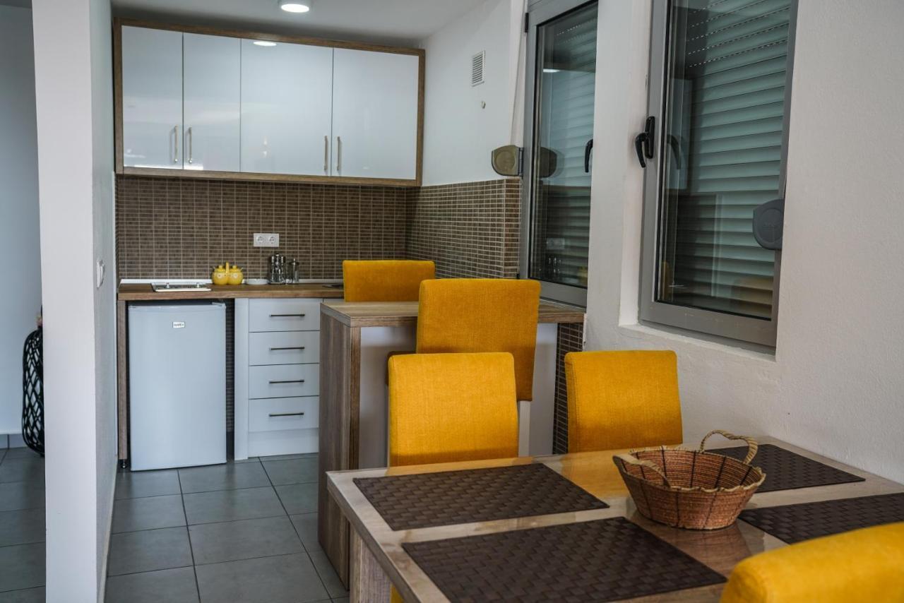 Buzuku Apartments Liman Ulcinj Exterior photo