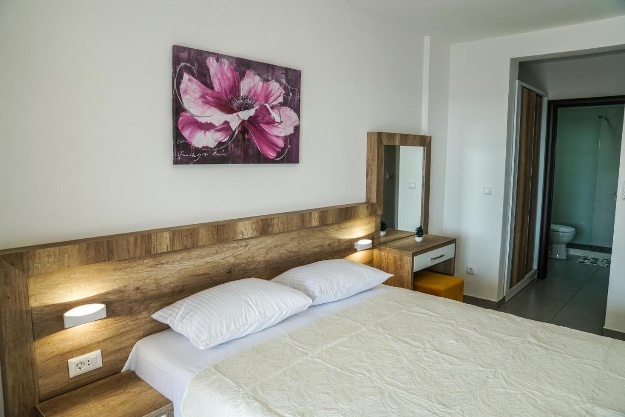 Buzuku Apartments Liman Ulcinj Exterior photo